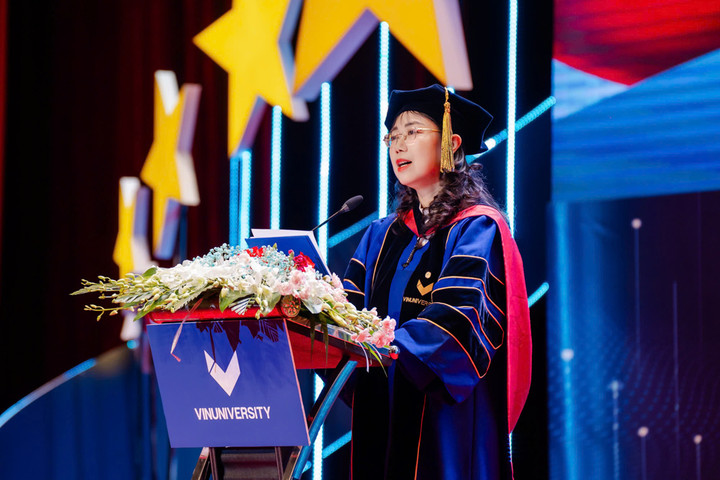 Bà Lê Mai Lan chia sẻ về hành trình phát triển thần tốc 5 năm của VinUni.