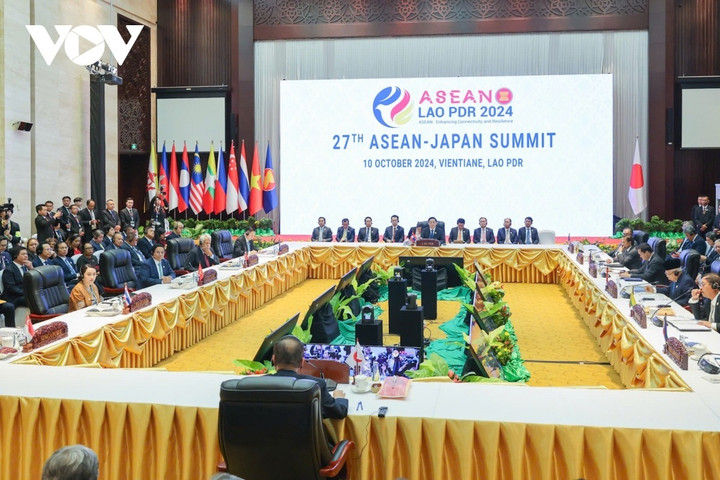 Toàn cảnh hội nghị.