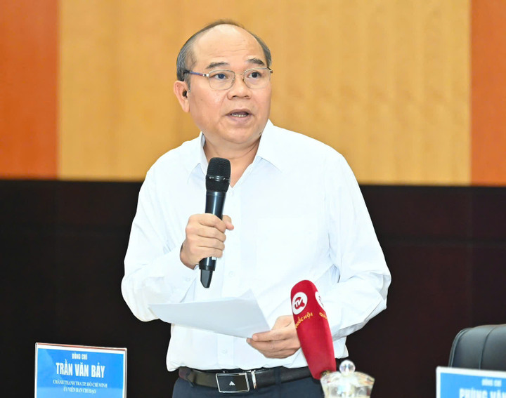 Chánh Thanh tra TP.HCM Trần Văn Bảy phát biểu tại tòa đàm sáng nay 11/10. (Ảnh: BTC)