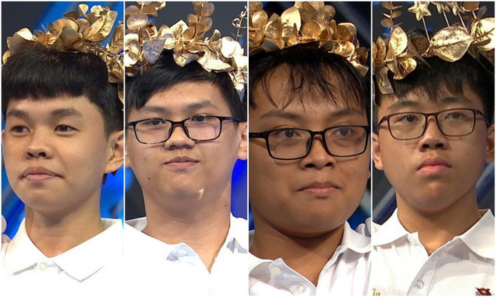 Từ trái qua: Trung Kiên, Nhật Minh, Phú Đức và Nguyên Phú sau khi chiến thắng các trận thi quý, chương trình Đường lên đỉnh Olympia năm thứ 24.