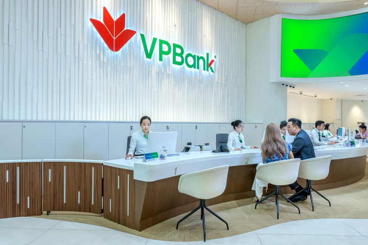VPBank tiếp tục thăng hạng về giá trị thương hiệu, đạt 1,35 tỷ USD - 4