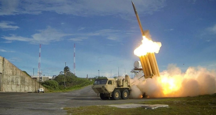 Hệ thống phòng thủ tên lửa đạn đạo THAAD. (Ảnh: Reuters)