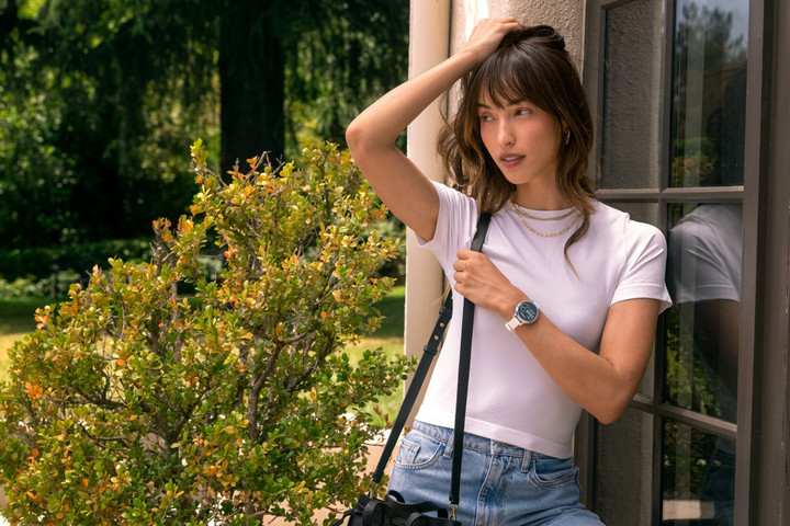 Smartwatch thời trang tích hợp GPS cho nữ giới mới của Garmin - 4