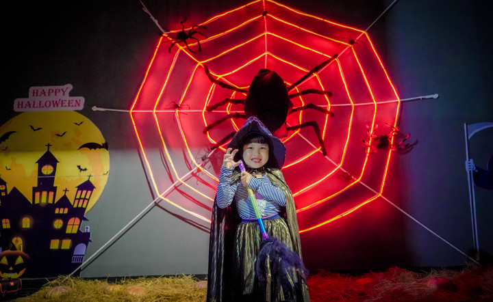 Check-in với các tiểu cảnh đậm chất Halloween là điều không thể thiếu trong khuôn khổ lễ hội.