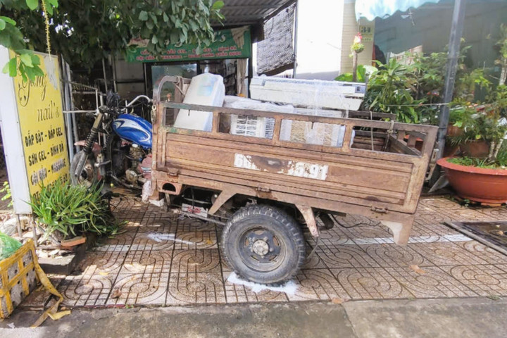 Chiếc xe ba gác liên quan vụ tai nạn.