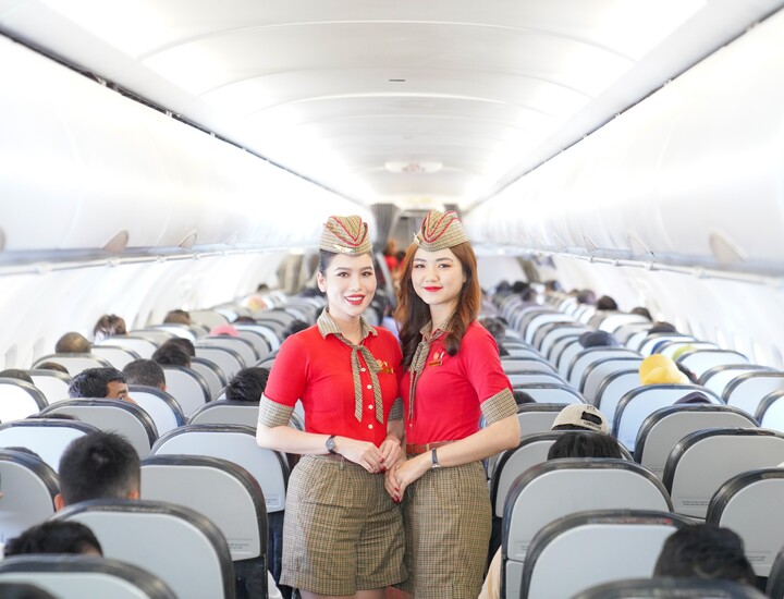 Vietjet chắp cánh ước mơ bay với ngày tuyển dụng tiếp viên hàng không tháng 10 - 6