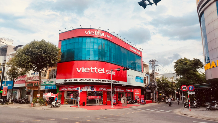Viettel Store khẳng định vị thế TOP 3 nhà bán lẻ uy tín trên thị trường năm 2024 - 1