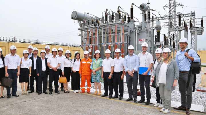 Một số hình ảnh tại chương trình thăm và làm việc của đoàn công tác cấp cao của Chính phủ CHLB Đức với EVNNPC.