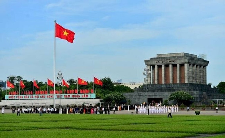 Bộ Quốc phòng đề xuất quy định xử phạt vi phạm về quản lý, bảo vệ thuộc Khu Di tích Lăng Chủ tịch Hồ Chí Minh