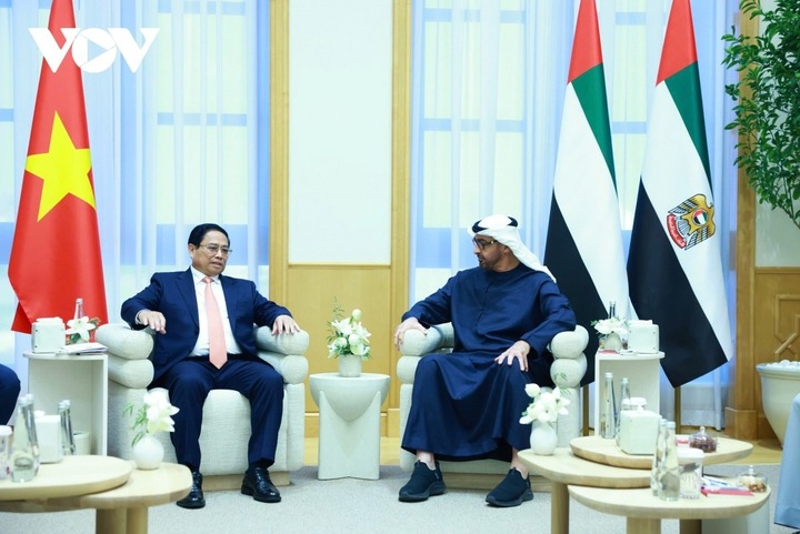 Thủ tướng Phạm Minh Chính hội đàm với Tổng thống Sheikh Mohammed bin Zayed Al Nahyan.