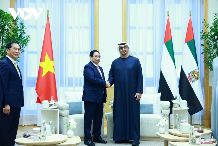 Thủ tướng Phạm Minh Chính và Tổng thống Sheikh Mohammed bin Zayed Al Nahyan