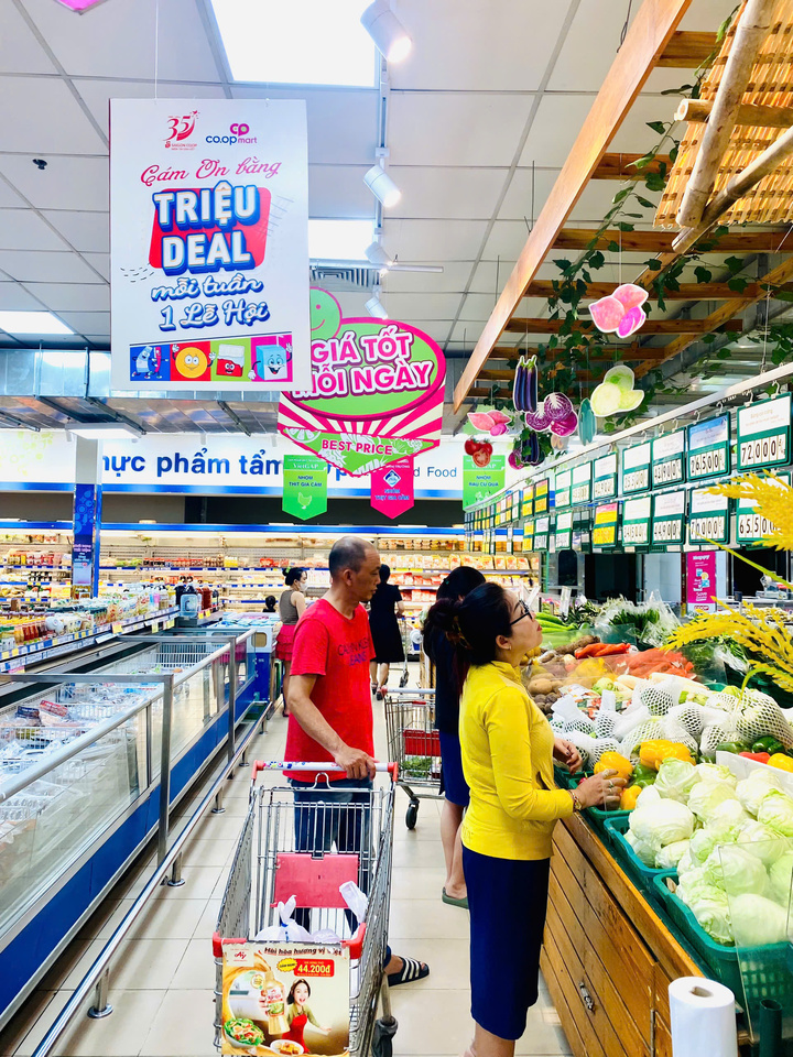 Chương trình có 4.000 sản phẩm giảm giá từ 40%.