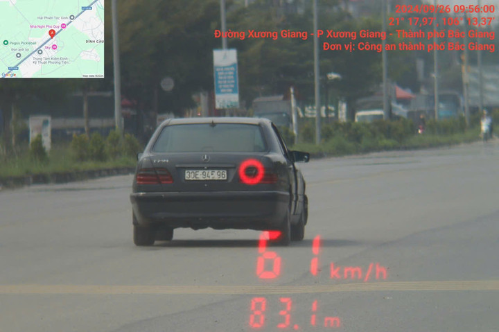 Ô tô chạy quá tốc độ trong TP Bắc Giang.