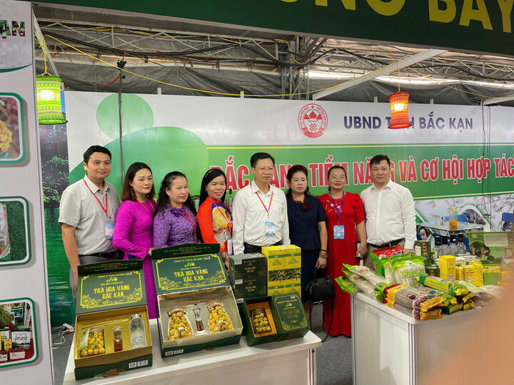 Gian hàng của tỉnh Bắc Kạn tại sự kiện.