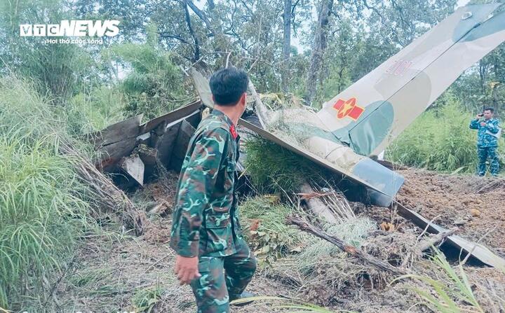 Hai ngày qua, lực lượng chức năng đã huy động hơn 550 người, 33 ô tô, một máy bay Mi-17 để tìm kiếm máy bay ở Bình Định, Gia Lai và Đắk Lắk.