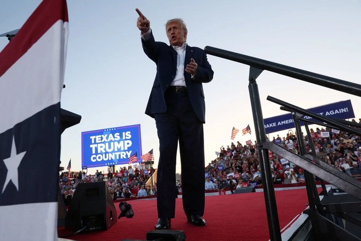 Ông Donald Trump.