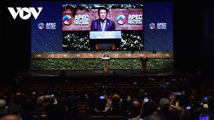 Toàn cảnh hội nghị.