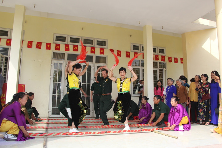 Huyện Phú Xuyên: Gắn kết nghĩa tình từ Ngày hội Đại đoàn kết toàn dân tộc - 1