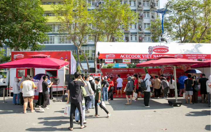 Acecook Việt Nam 3 năm tài trợ School Fest tổ chức lễ hội miễn phí cho sinh viên - 1