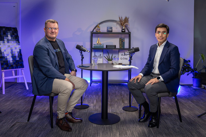 Ông Jakub Kudrna, Giám đốc Chiến lược Kinh doanh, Kiêm Chủ tịch Ban chỉ đạo ESG tại Home Credit Việt Nam xuất hiện tại Greenovate mùa 2. (Ảnh: Vietsuccess)