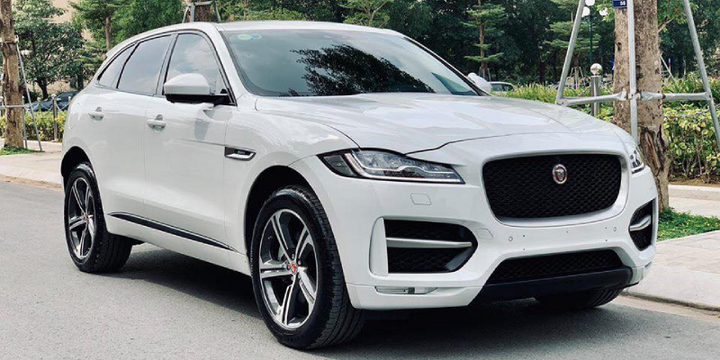 Jaguar F-Pace R-Sport là một mẫu SUV hạng sang. (Ảnh: AutoPro)