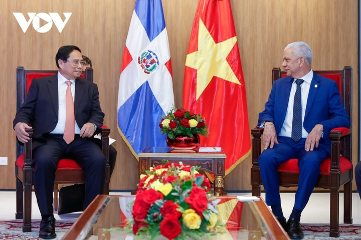 Thủ tướng hội kiến với Chủ tịch Thượng viện và Chủ tịch Hạ viện CH Dominica - 5