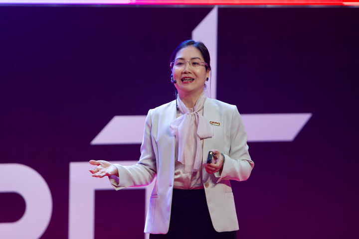 Ms Nguyễn Quỳnh Trang