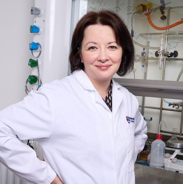 GS Marina Freitag cho rằng vật liệu bền vững sẽ cách mạng hóa nền công nghiệp năng lượng và là lĩnh vực nhiều tiềm năng trong tương lai. (Ảnh: Marina Freitag, University Research Fellow)