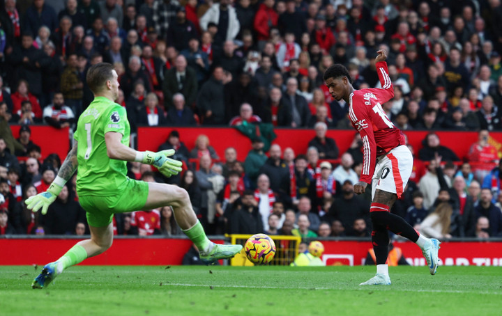 Man Utd ghi bàn sớm ở hiệp 2. (Ảnh: Reuters)