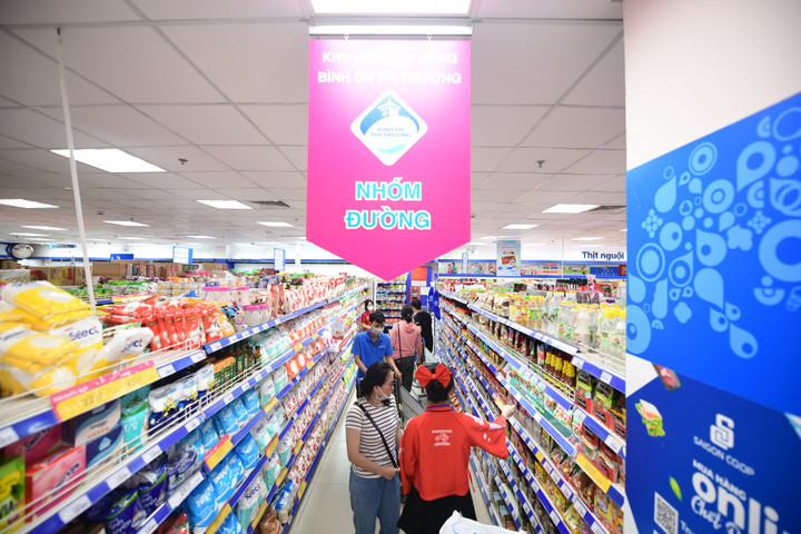 Tết Ất Tỵ 2025 Saigon Co.op tham gia bình ổn thị trường với 12.000 tấn hàng hóa trong đó có nhóm đường.