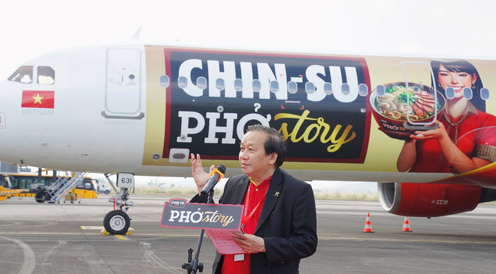 Đại diện Vietjet chia sẻ tại sự kiện.