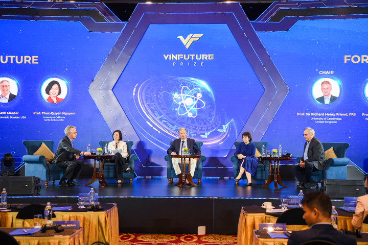 Toàn cảnh hội thảo.