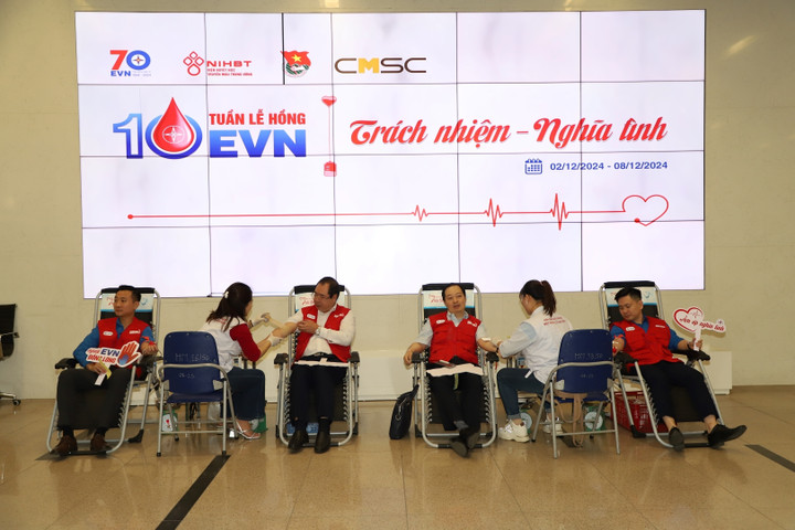 Triển khai chương trình hiến máu tình nguyện - Tuần lễ hồng EVN lần thứ X - 4