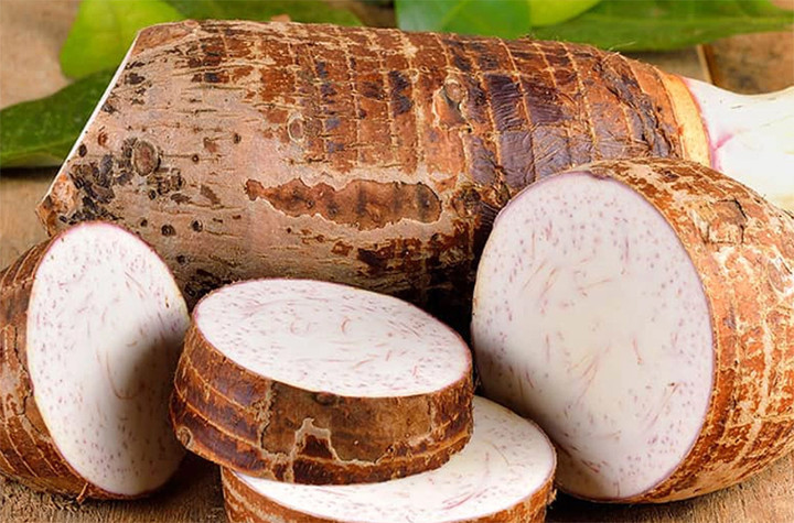 Để chọn khoai môn ngon, cần xem xét nhiều yếu tố. (Ảnh: 52kitchenadventures)