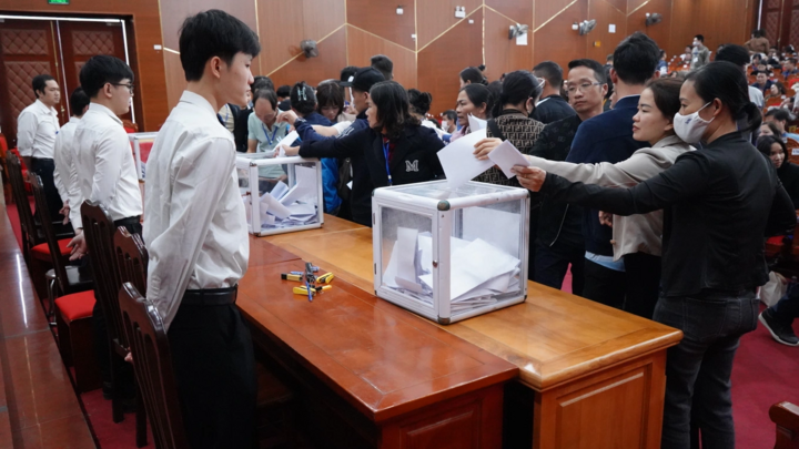 Đấu giá 28 lô đất tại huyện Thạch Thất, giá trúng cao nhất gần 186 triệu đồng/m2. (Ảnh: Cổng thông tin điện tử huyện Thạch Thất).