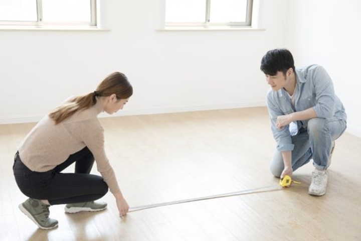 Diện tích thông thủy gồm diện tích lô gia, ban công, phần diện tích tường ngăn các phòng bên trong căn hộ. (Ảnh minh họa)
