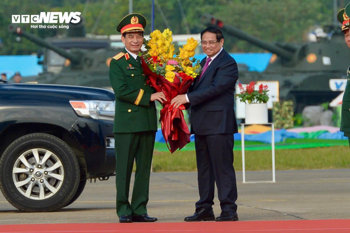 Thủ tướng Phạm Minh Chính và Bộ trưởng Quốc phòng Phan Văn Giang.