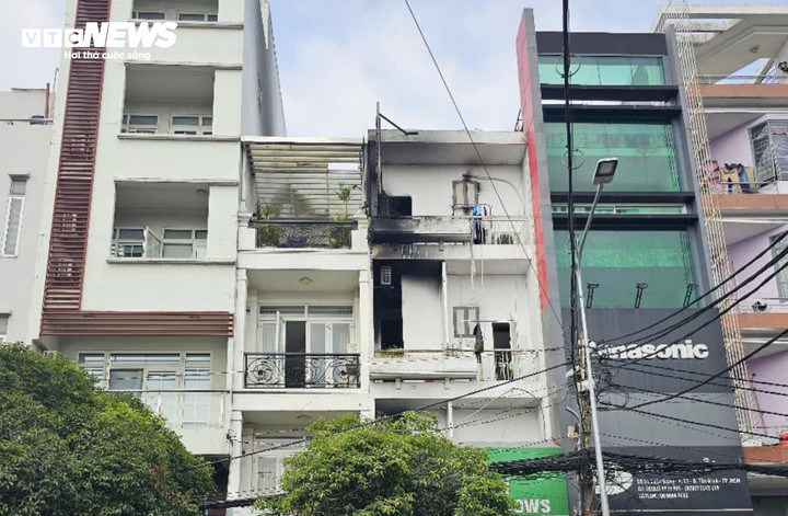 Hiện trường vụ hoả hoạn khiến nhiều người thương vong ở quận Tân Bình.