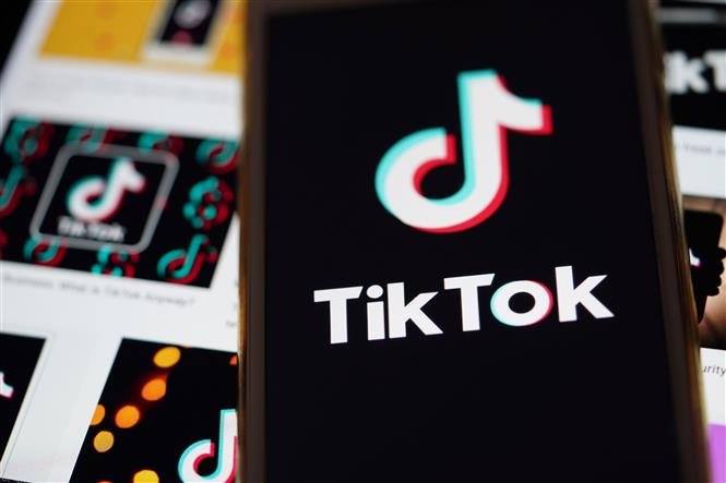 Biểu tượng của ứng dụng TikTok trên màn hình điện thoại thông minh. (Ảnh: Getty)