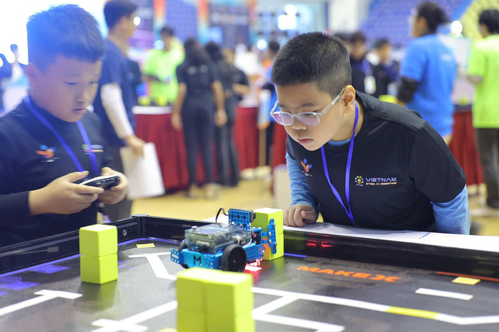  Hé lộ các nhà vô địch nhí cuộc thi STEM, AI và Robotics quốc gia 2024 - 2