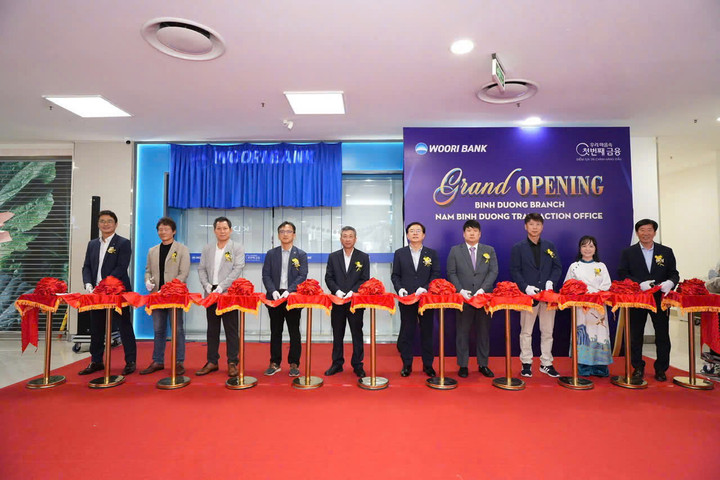 Lễ khai trương PGD Nam Bình Dương.