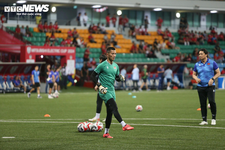 HLV Kim Sang-sik tin dùng Đình Triệu.