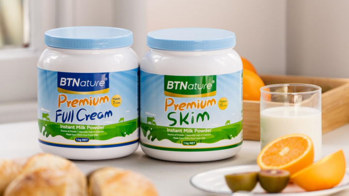 Sữa tươi dạng bột BTNature giàu dưỡng chất, hương vị thơm ngon tự nhiên, dễ uống phù hợp với nhiều lứa tuổi.