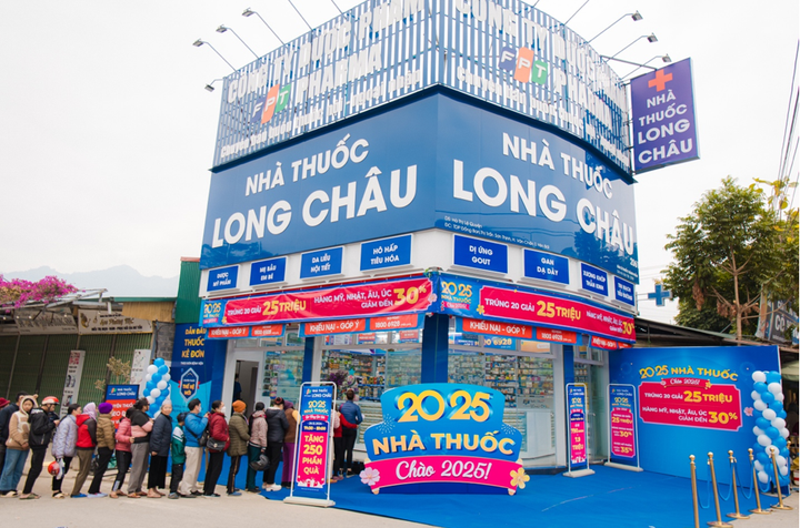 Nhà thuốc Long Châu thứ 2.025 tại huyện Văn Chấn, tỉnh Yên Bái.