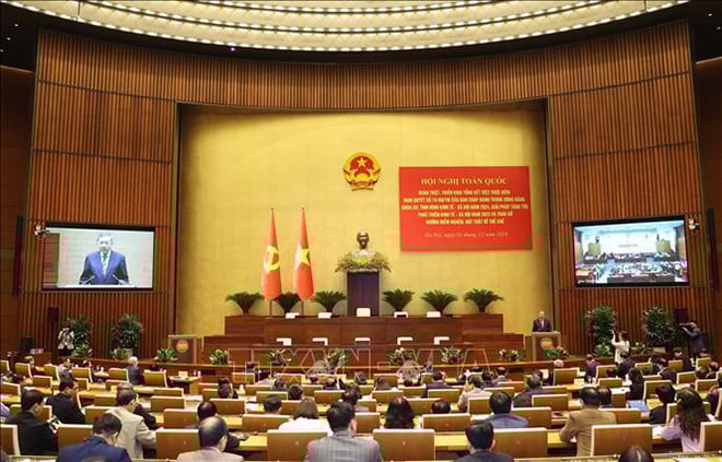 Tổng Bí thư Tô Lâm phát biểu chỉ đạo Hội nghị toàn quốc quán triệt, triển khai tổng kết việc thực hiện Nghị quyết số 18-NQ/TW. (Ảnh: Thống Nhất/TTXVN)