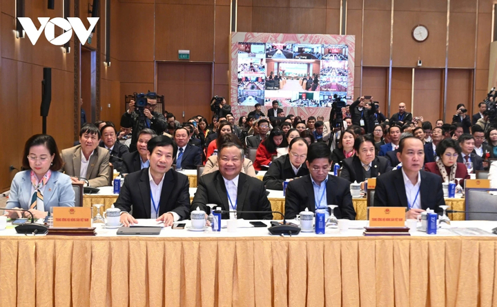 Các đại biểu tham dự hội nghị.