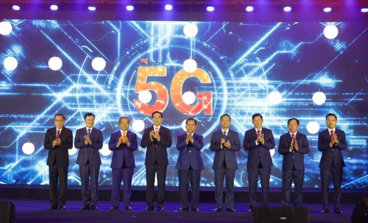 Unitel khai trương mạng 5G tại Lào.