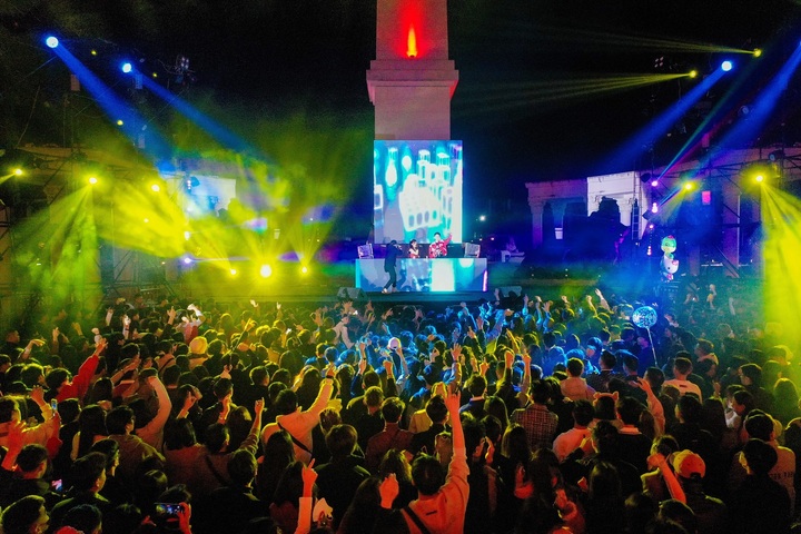 Danko Countdown Party 2025: Mãn nhãn và vỡ òa cảm xúc với màn pháo hoa, âm nhạc - 6
