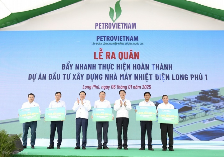 Petrovietnam trao ủng hộ Tết vì người nghèo cho thành phố Cần Thơ, các tỉnh Sóc Trăng, Hậu Giang, Cà Mau, Bạc Liêu với tổng số tiền 5 tỷ đồng.