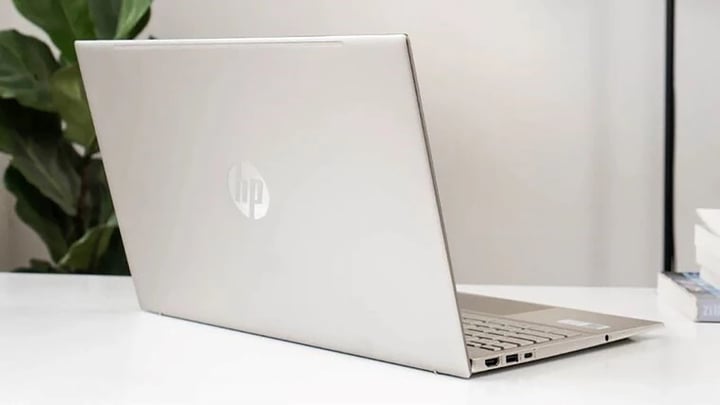 HP Pavilion 15-EG2088TU 7C0R0PA.